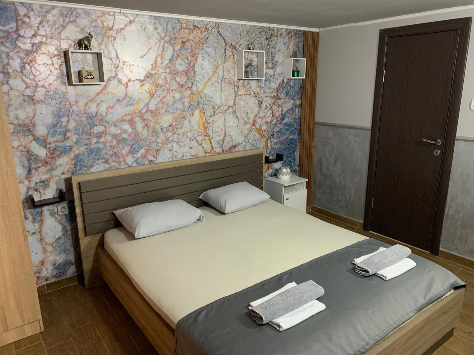 Apartman Daca Podgorica Exteriör bild